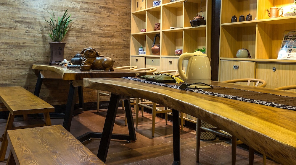 FTYS Hostel
