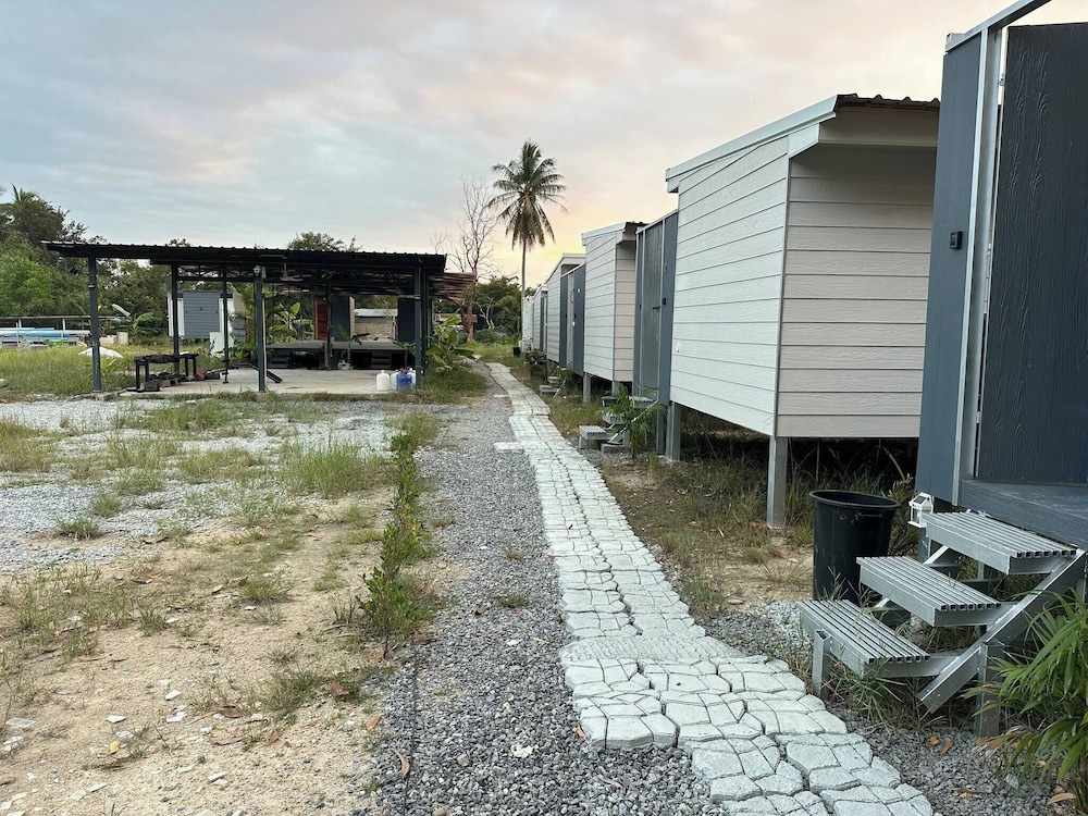 #3 - 2BR Villa 1000mbps