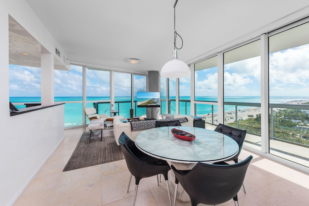 Luxury Vacation Rentals at The Setai by LRMB