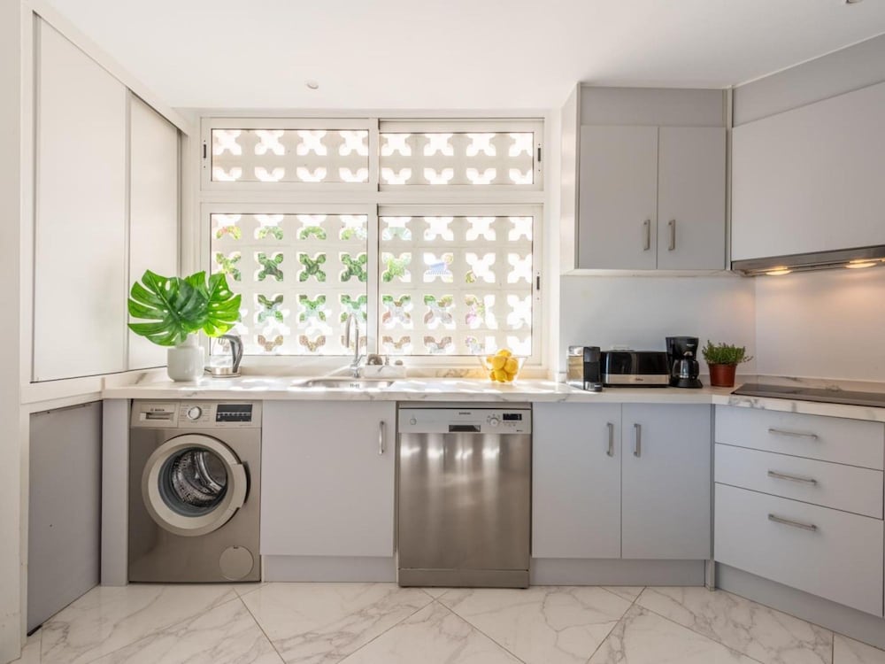 Azahara1 Beautiful Apartment Frontline Golf