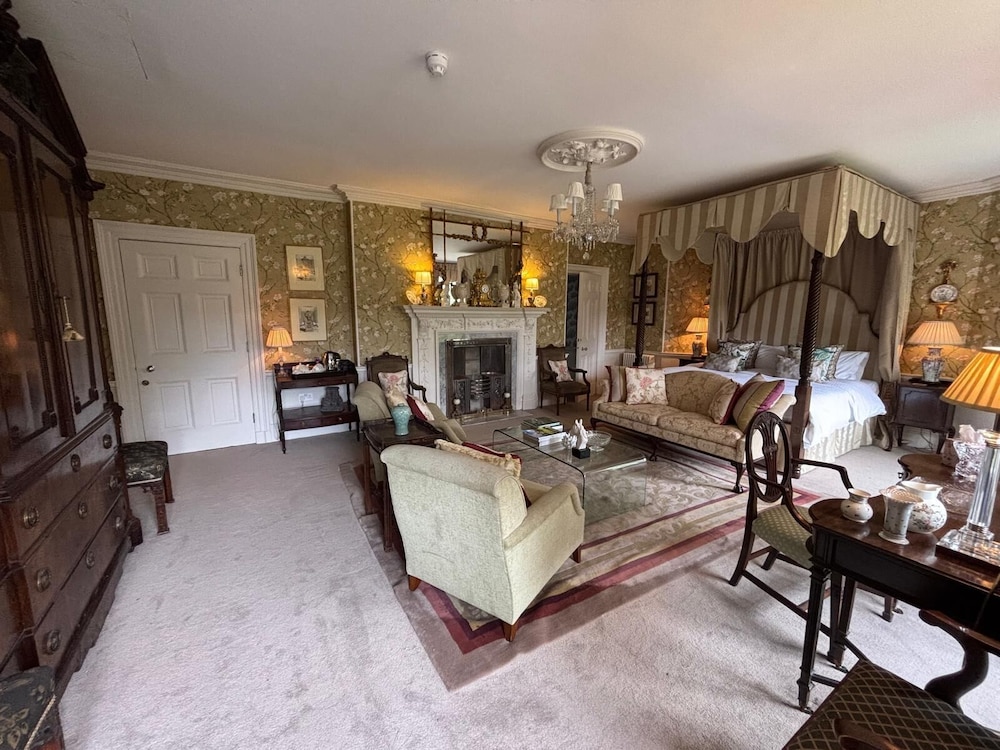 Park Hall Manor