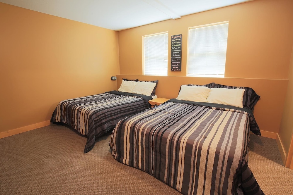 Executive Suite by Apex Mountain Lodging