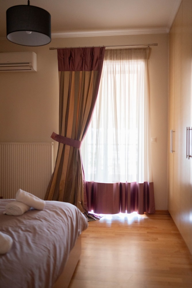 Home Sweet Home Trikala Town