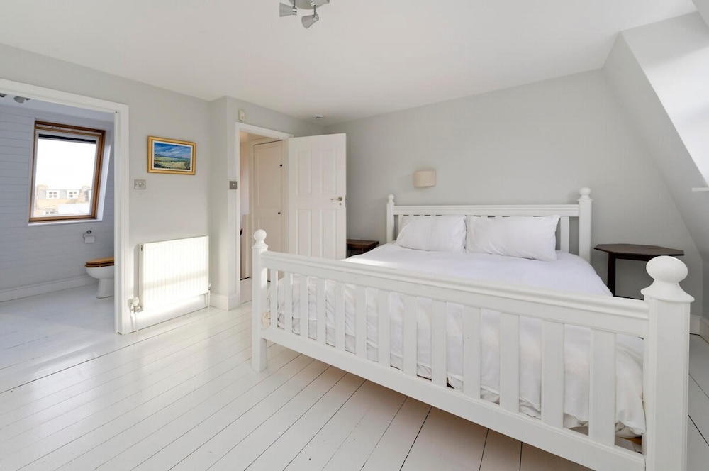 4-bed House With a Garden Fulham
