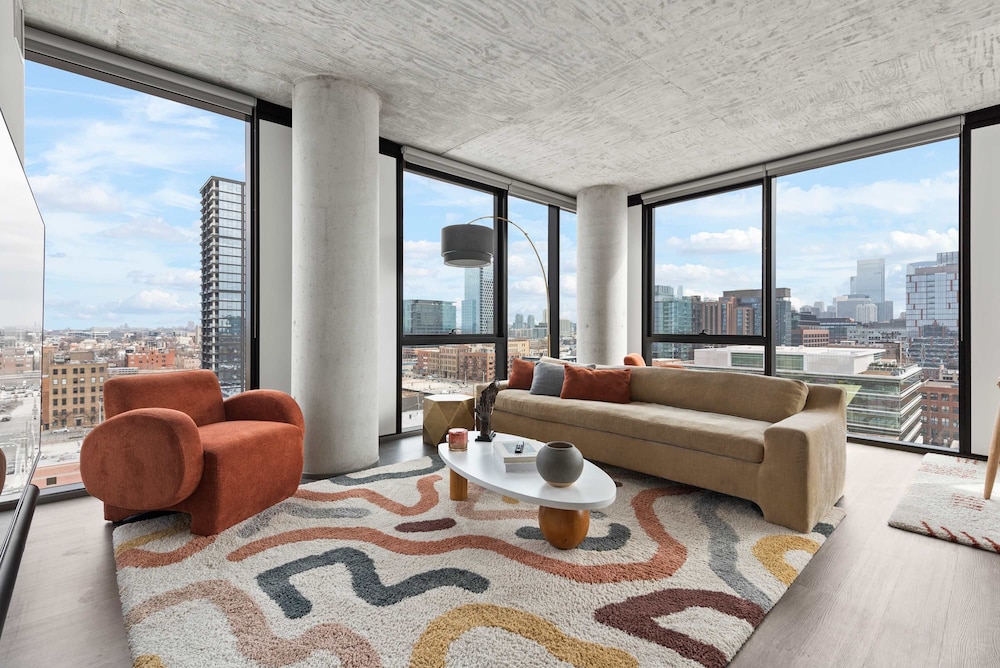 Design Views in Fulton Market The Frame