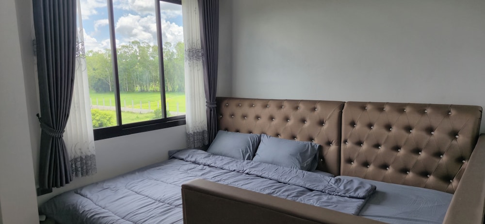 Harary Family apartments