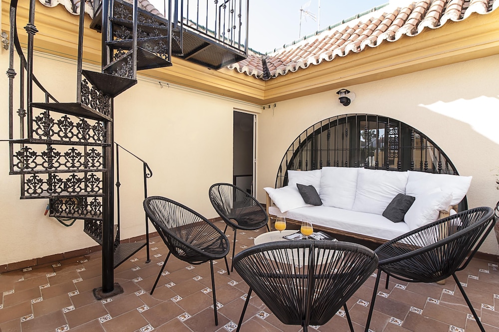 Tomas FreshApartments by Bossh Hotels