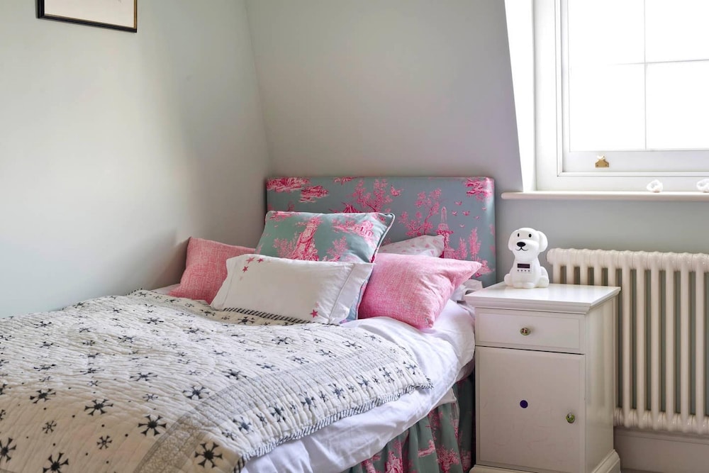 Elegant 5-bed House Chelsea