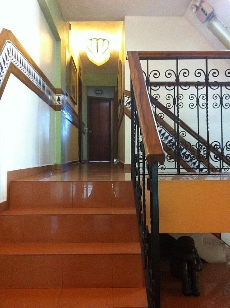 Hotel Iberia - Property Image 10