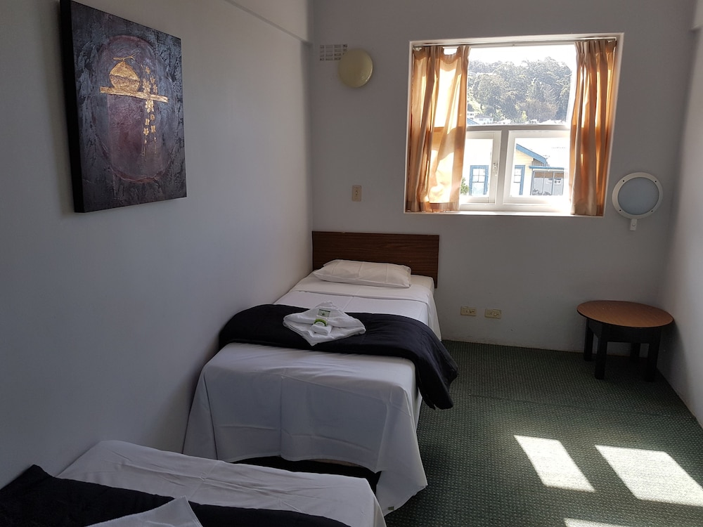 The Menai Hotel Motel
