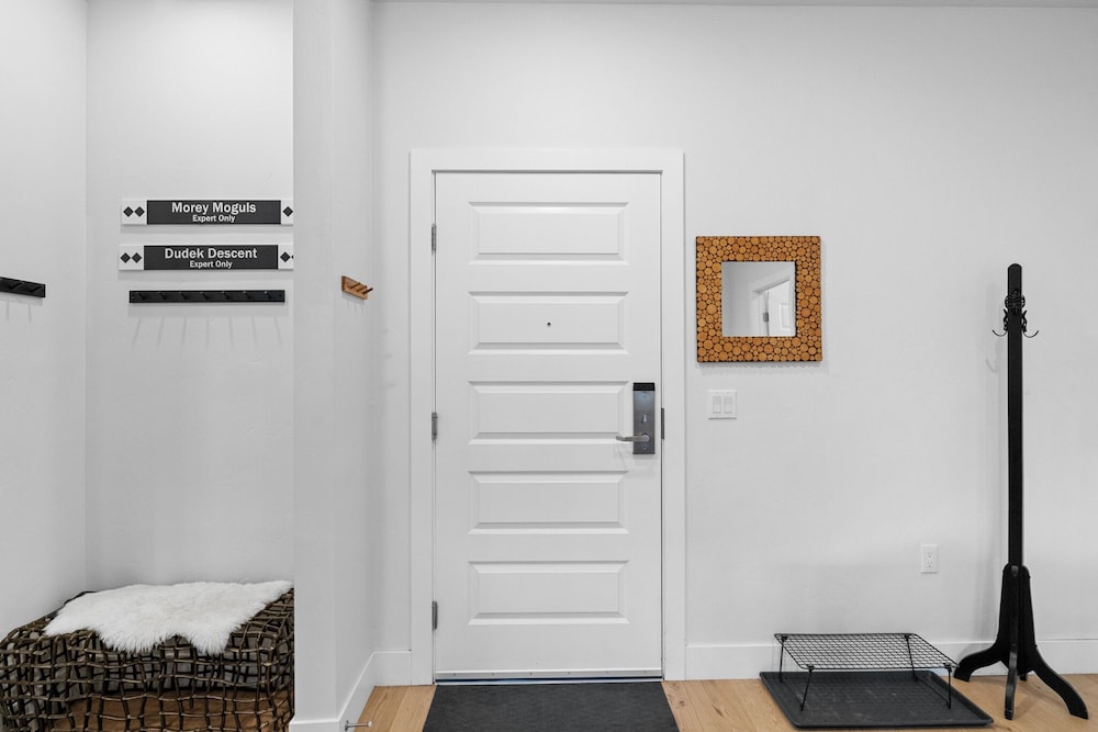 Clearwater Lofts #302, Building 1