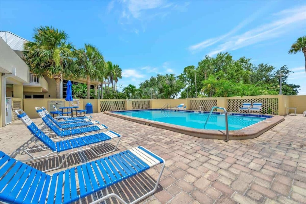 Bahia Waterview Suite Pool Tennis Beach Fishing