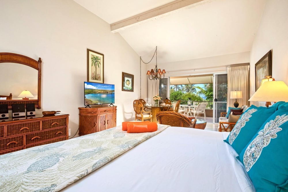 Maui Kaanapali Villas MKV-C255 by KBM