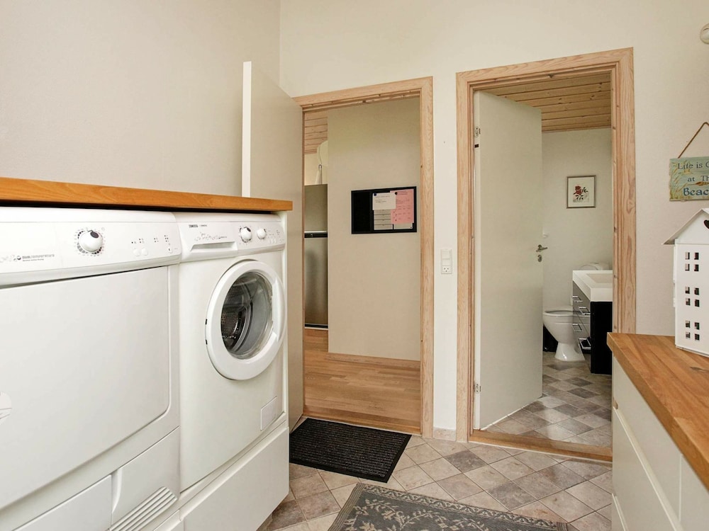 6 Person Holiday Home in Jerup