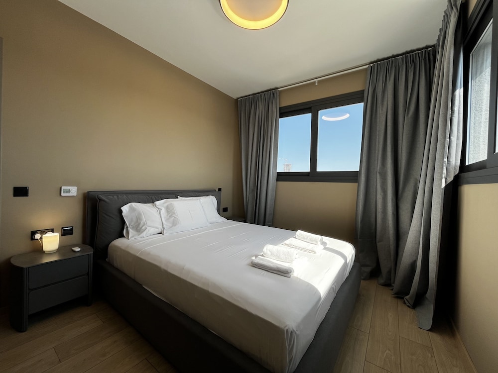 107 LIM - Stay Mouson View Apartment