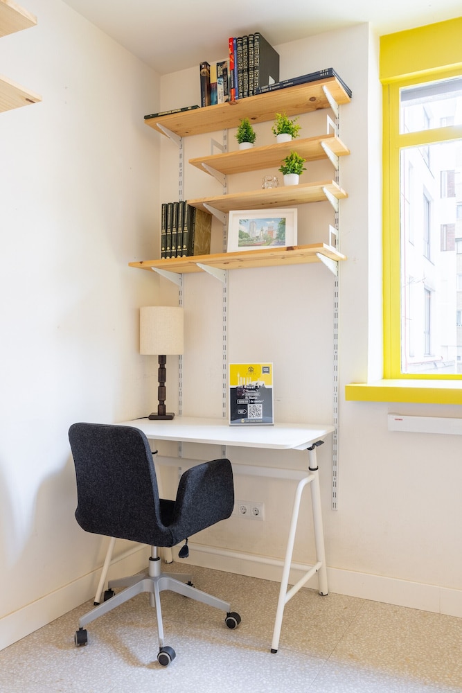 Mostenses in Madrid With 1 Bedrooms and 1 Bathrooms