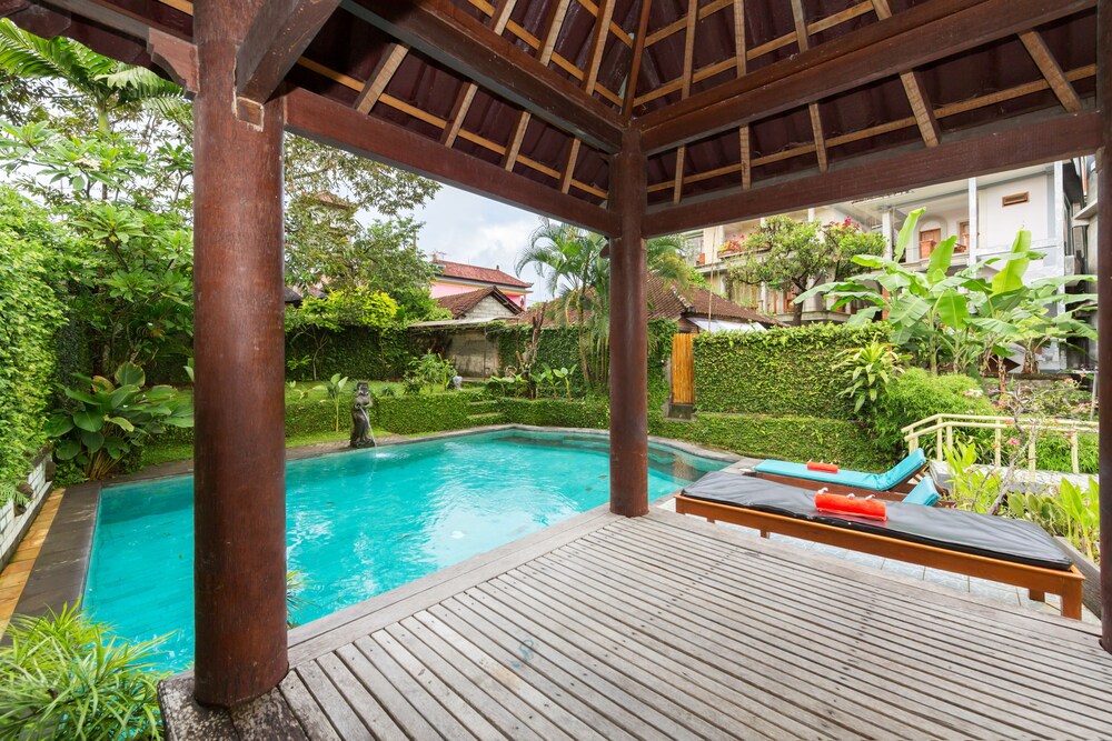 Sayong House