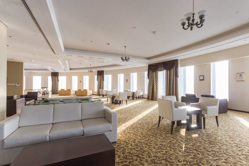 Yanjoon Holiday Homes - Princess Tower
