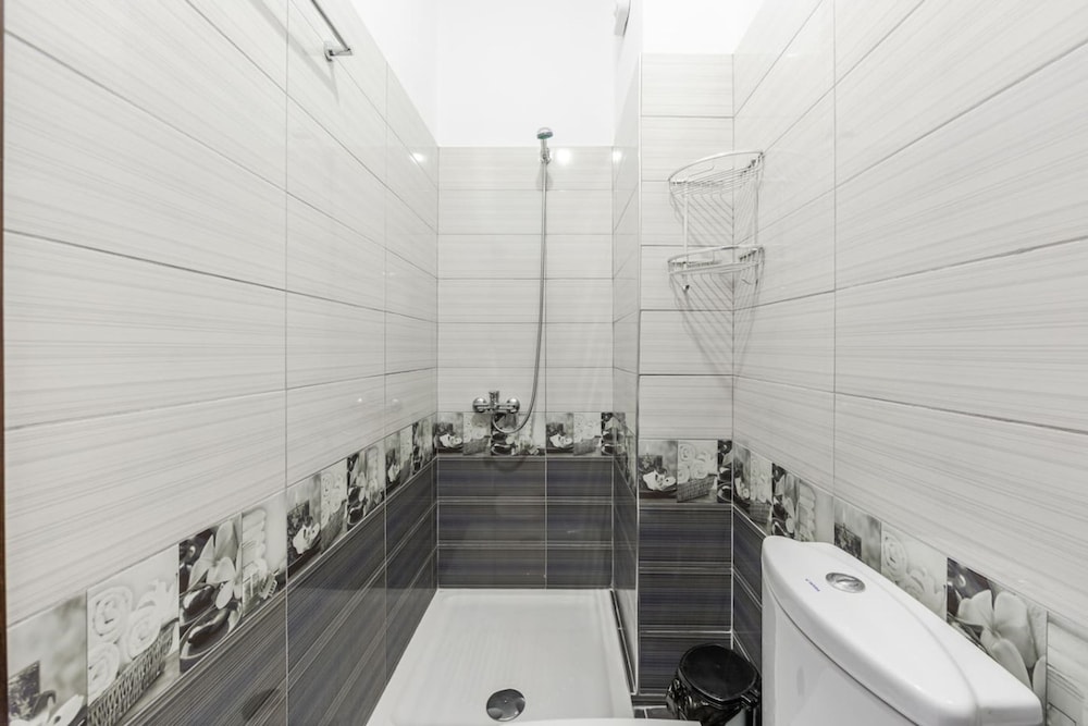 Hometown Apartment 2