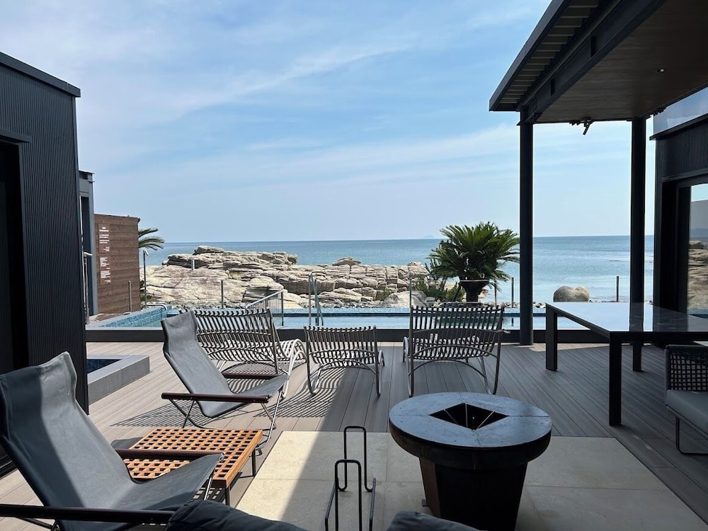 SIOKUMIHAMA Sea Side Villa HAMATSUZURI