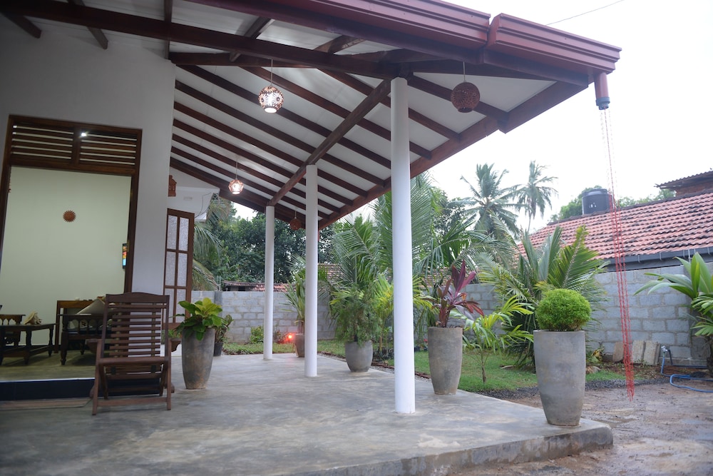 Eagle Homestay