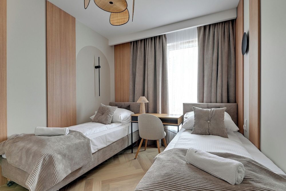 Horizon Sauna & Jacuzzi & Parking2 by GA