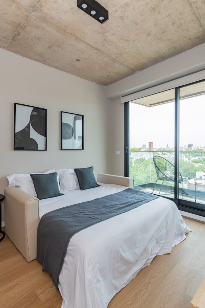 Milenia Soho by iPPA