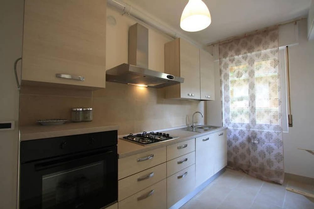 Arma di Taggia - 2-bdr Seaview Terrace