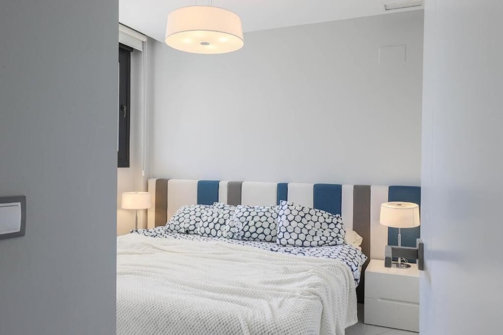 Icon Tower Flat IX