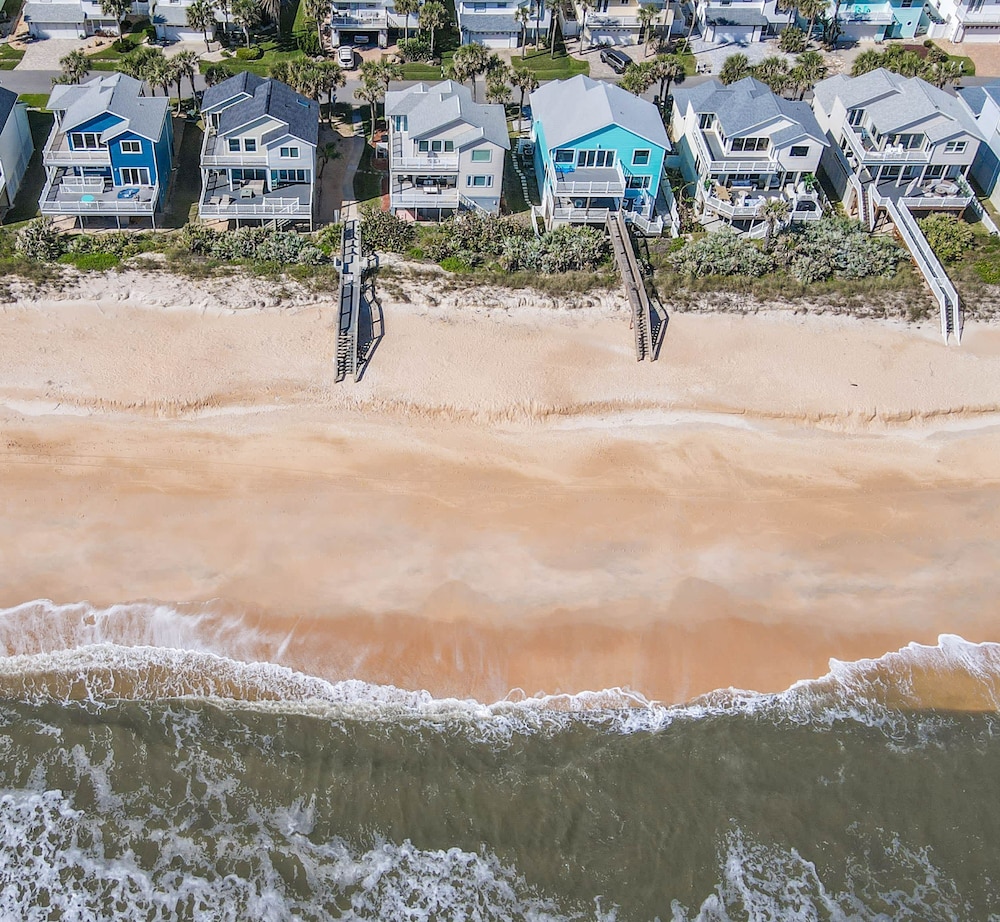Sea Colony Cottage - Beachside Cottage in Beachfront Community w Pool
