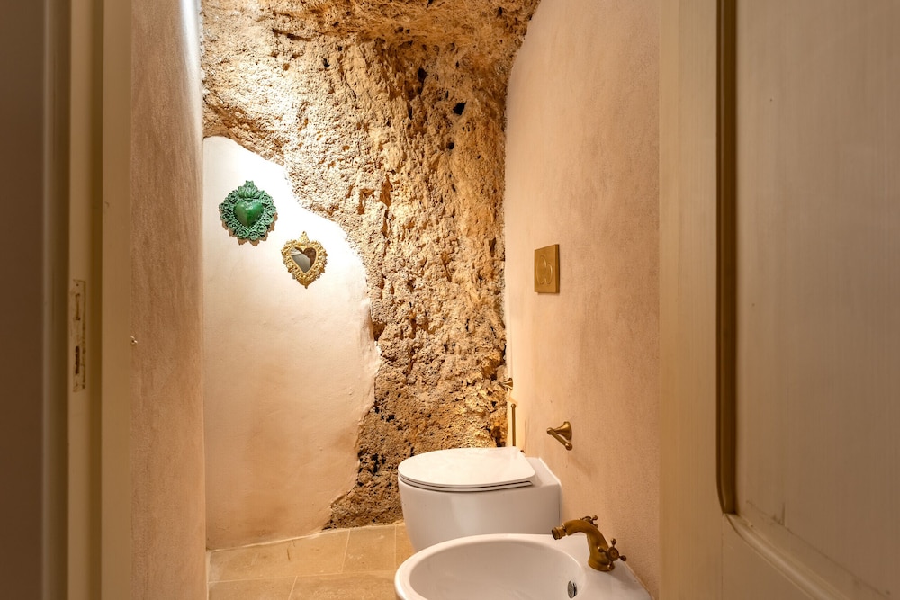 Charming Nest With Terrace by Wonderful Italy