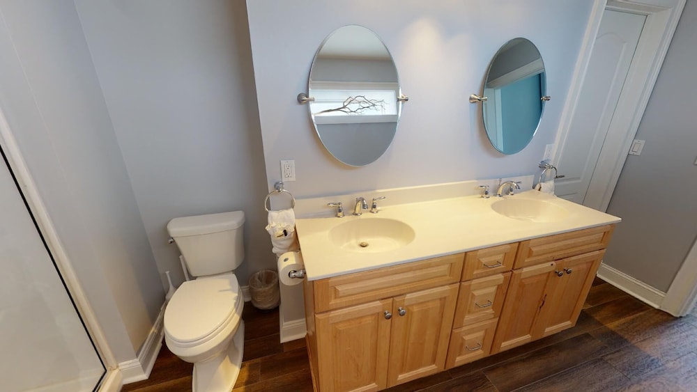 Beach House 2 by Tybee Vacation Rentals
