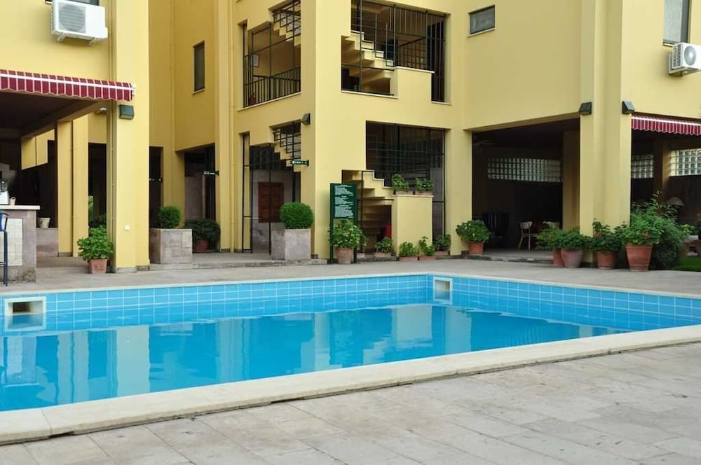 Palm Court Suites - Image 20