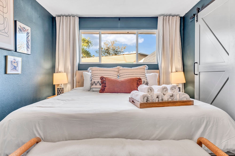 Beatrice Mini-resort Scottsdale
