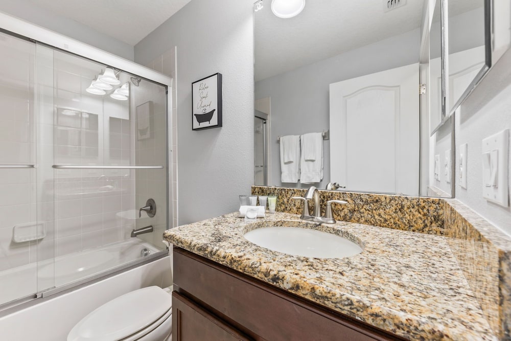 1417 Rolling Fairway Dr
