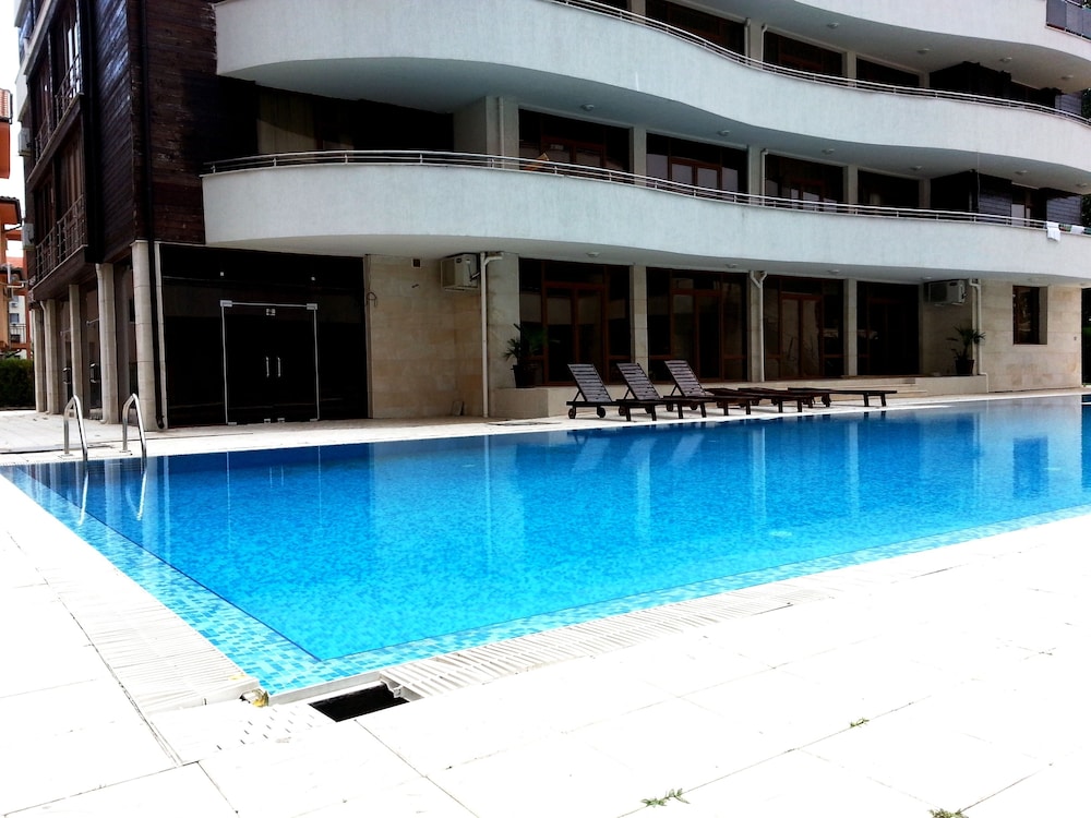 Menada Eden Apartments