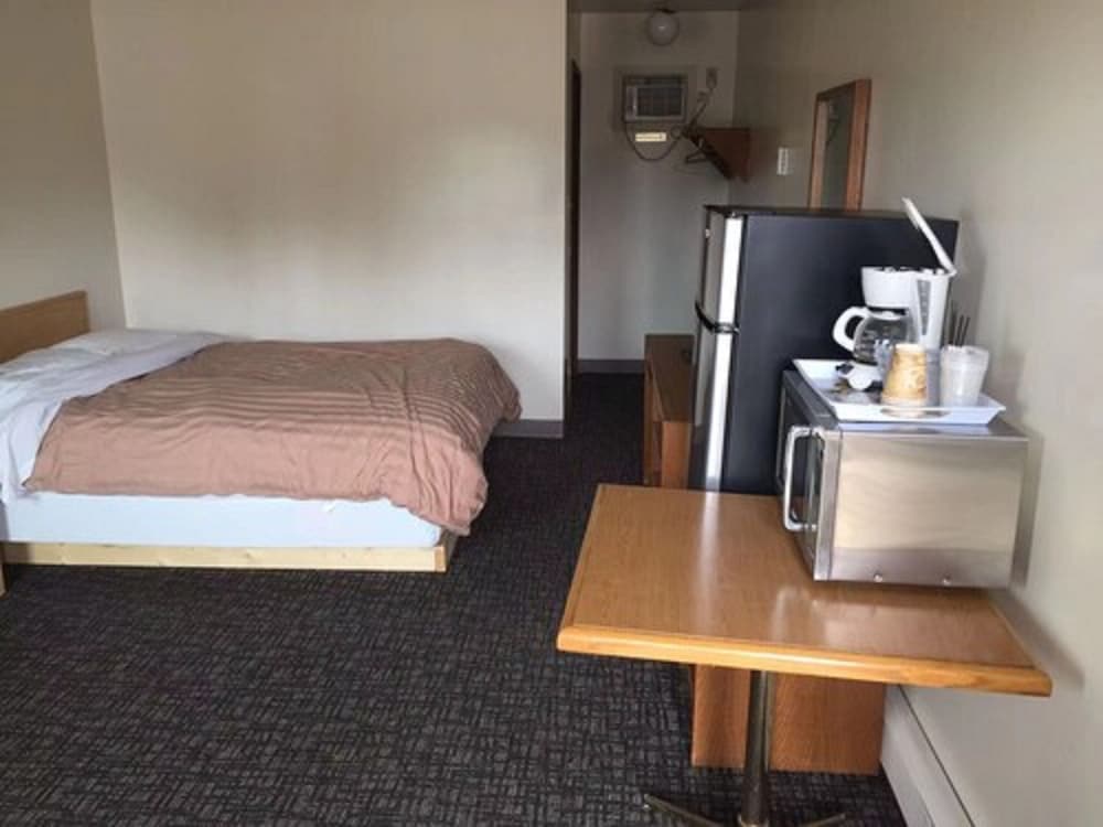 Yorke Inn Motel