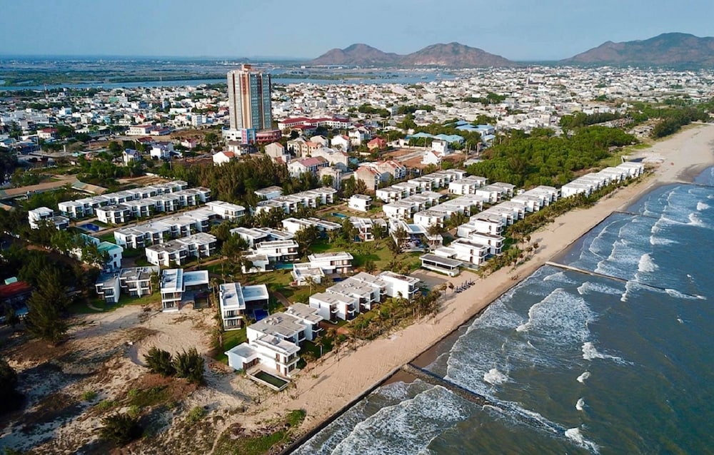 Saint Simeon Resort & Spa
