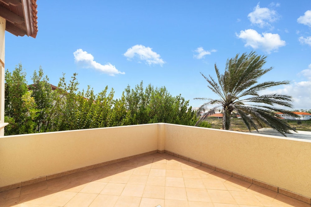 Exclusive Golf Villa Close 2 Beach Private Pool