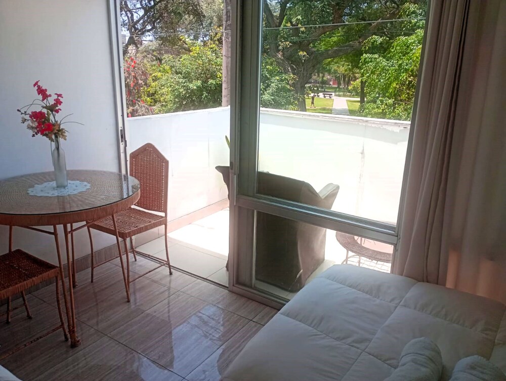 Monterrico Suites Hotel