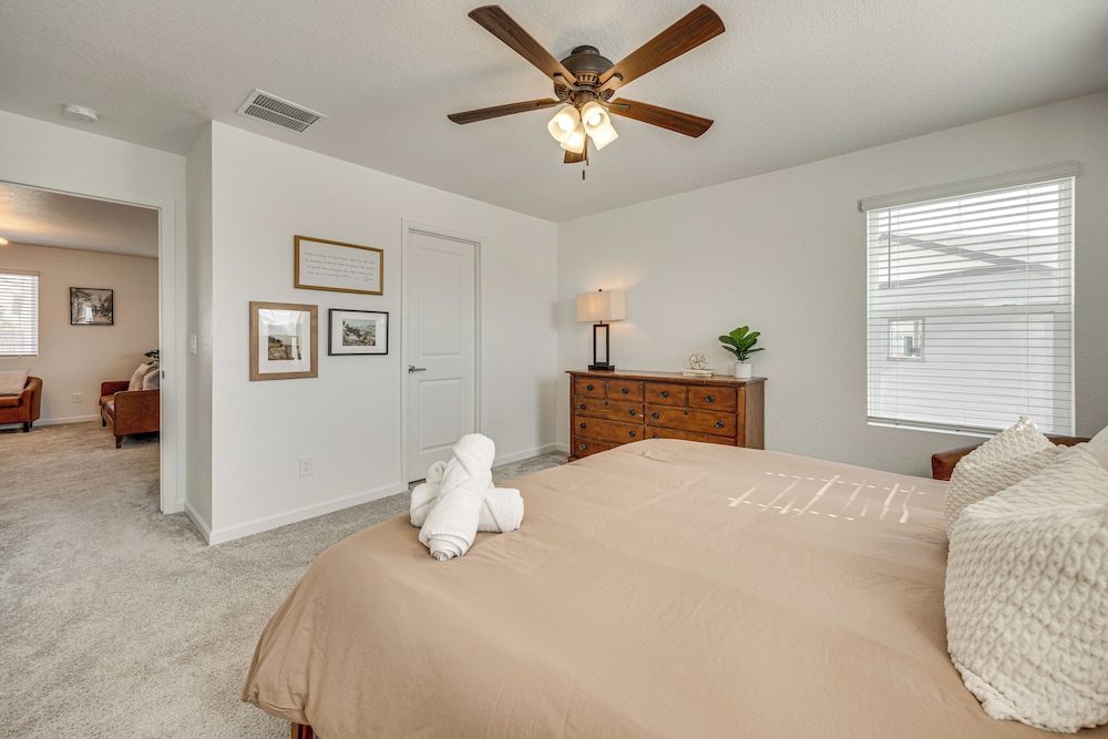 Bright Colorado Springs Home, 10 Mi to Dtwn!