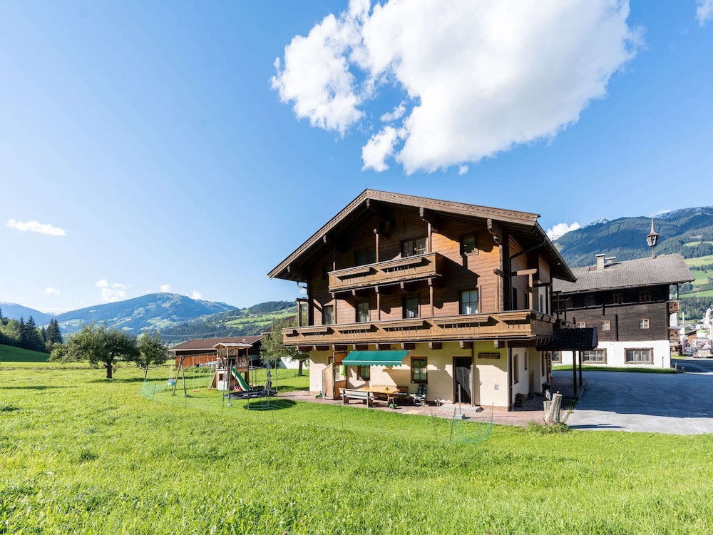 Beautiful Apartment in Mittersill With Balcony