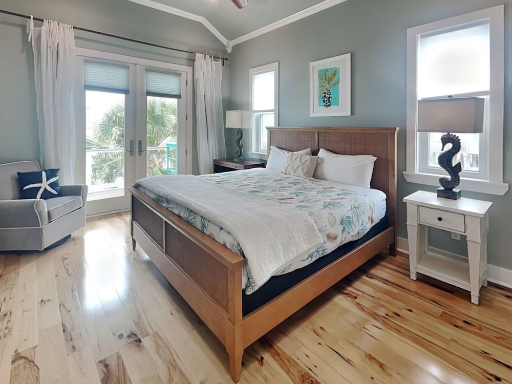 Down By the Bay by Ryson Vacation Rentals