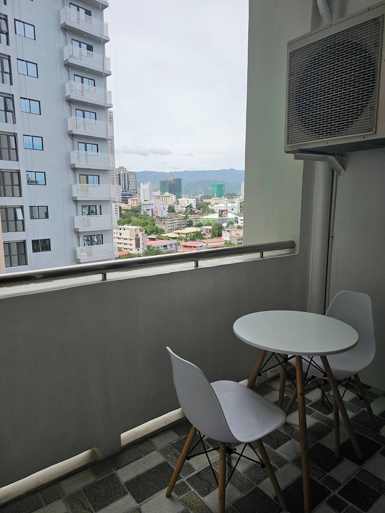 Modern and Spacious Condo in the Heart of Cebu City