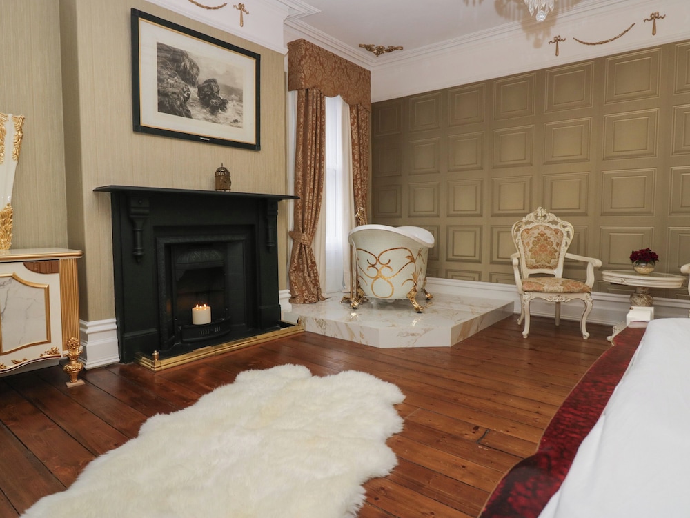 Beechgrove Manor