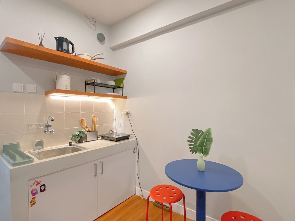 Good Studio Room at Cinere Resort Apartment