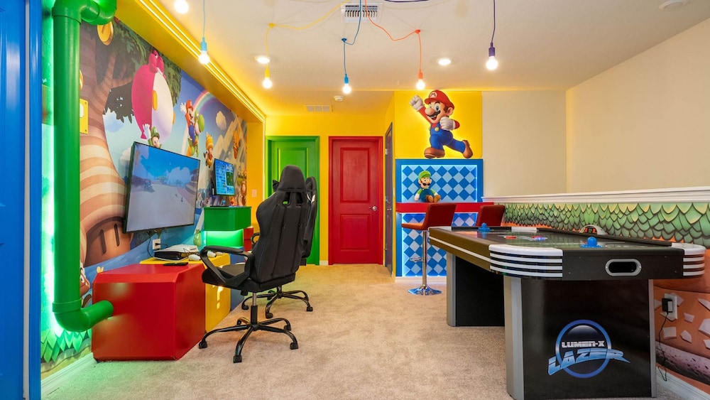 Upstay Family Fun 5BR Retreat w Pool Games Room