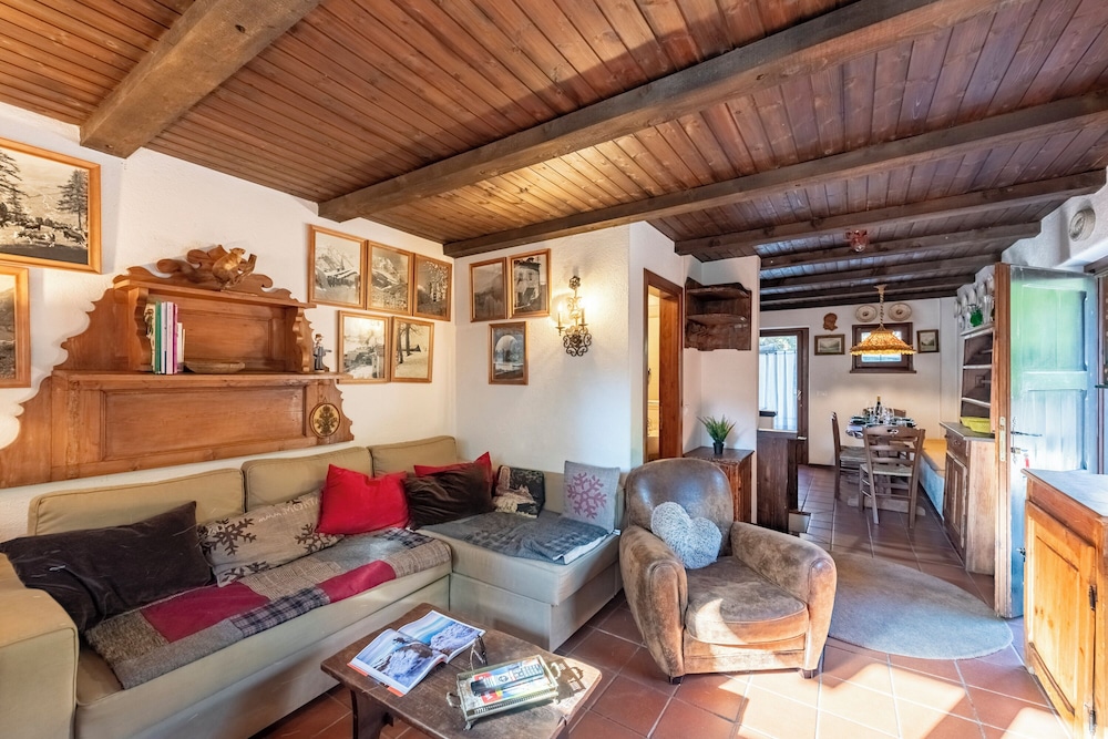 Lovely Apartment In Courmayeur