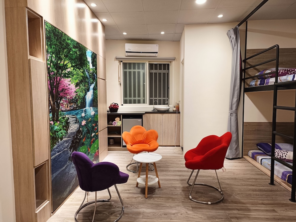 DF Park Space Hostel