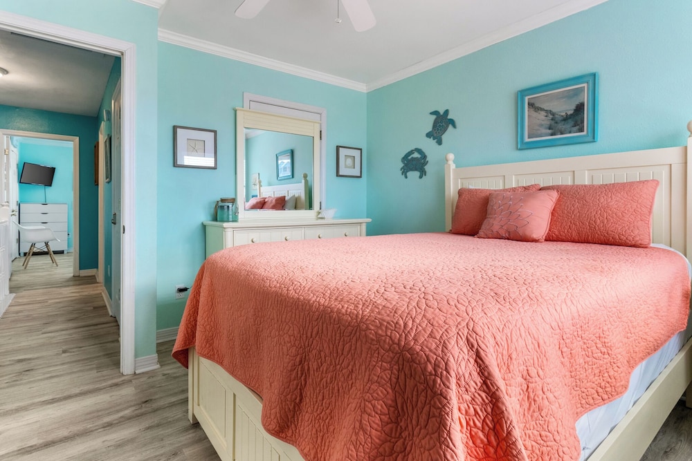 Beach Bum by Southern Vacation Rentals